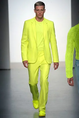 Look 32